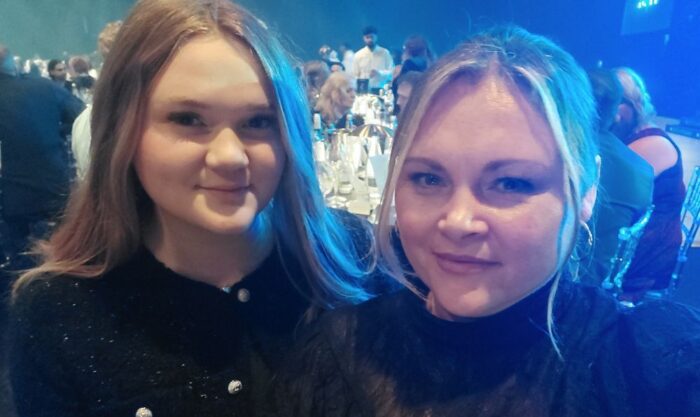 charlotte & emily (1)