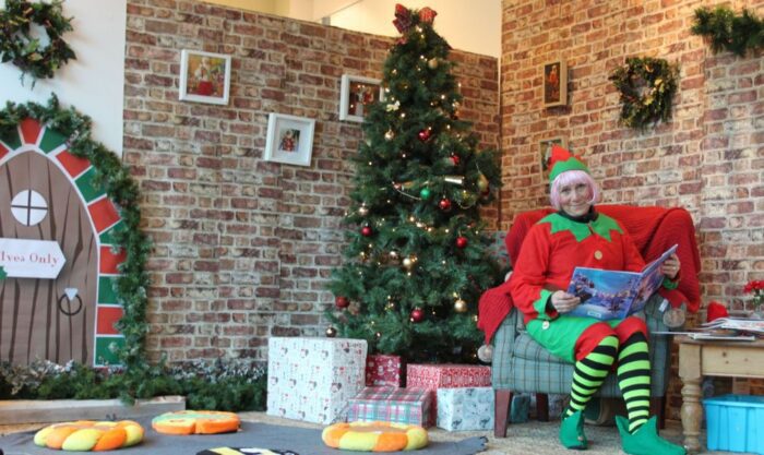 elf's cosy christmas storytime